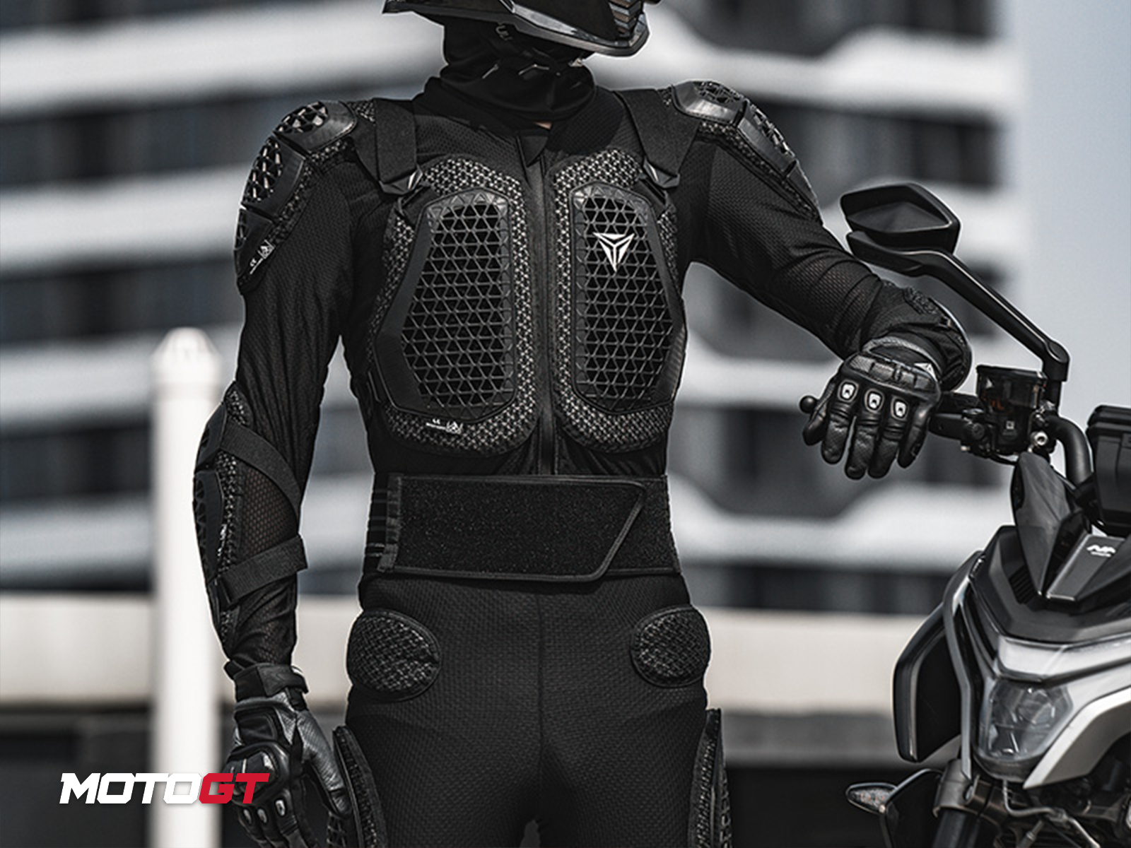 سترة موتوولف الخفيفة للسباقات — 4